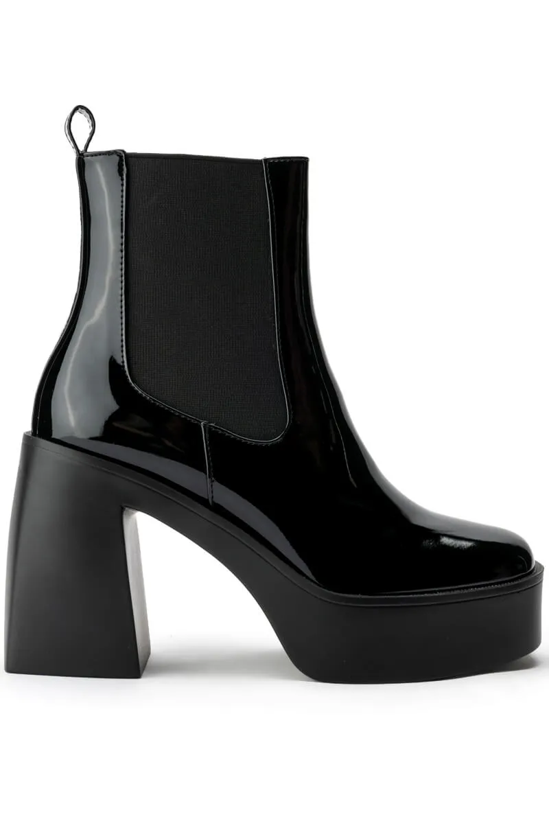 AZALEA WANG CHERRY CHUNKY BOOTIE IN BLACK
