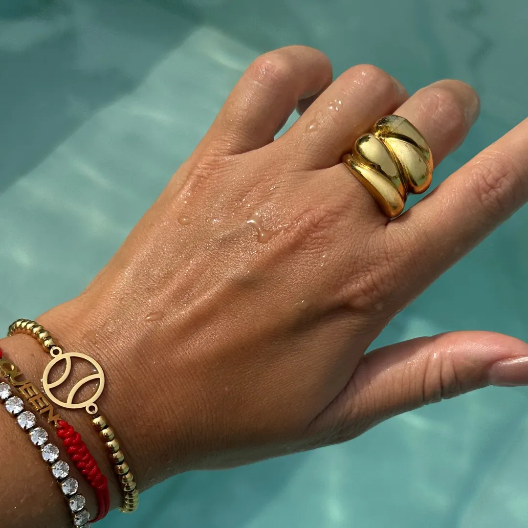 BERRY TENNIS BALL BRACELET