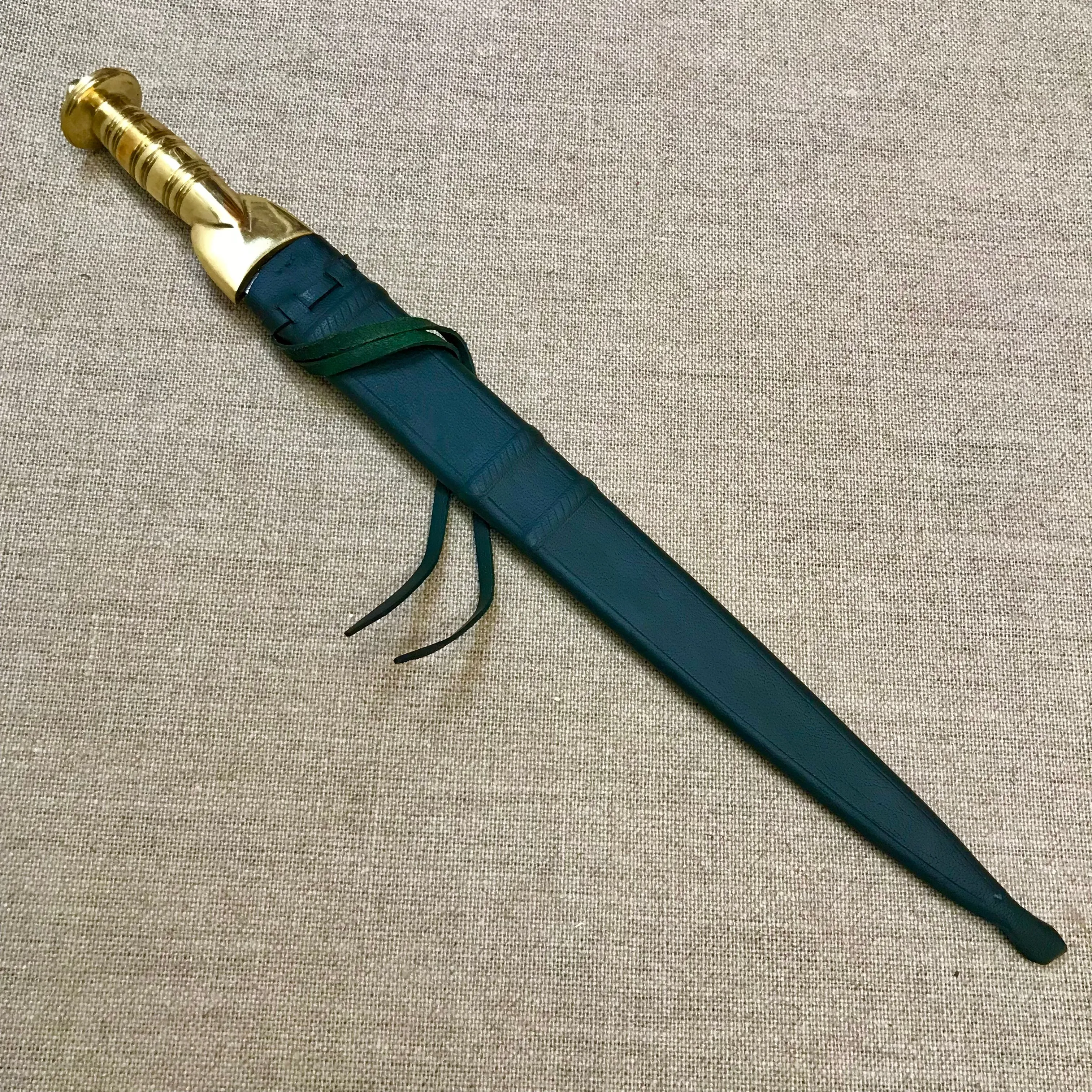 Brass handled Scottish Dirk TC91Brass