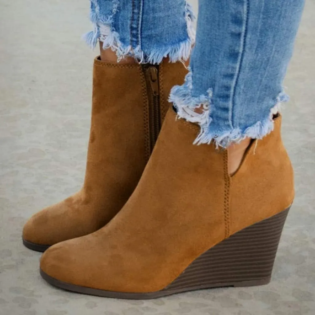 Cathalem Ankle Booties for Women,Womens Ankle Boots Pointed Toe Faux Stacked Chunky Heels Tassels Side Zipper Booties