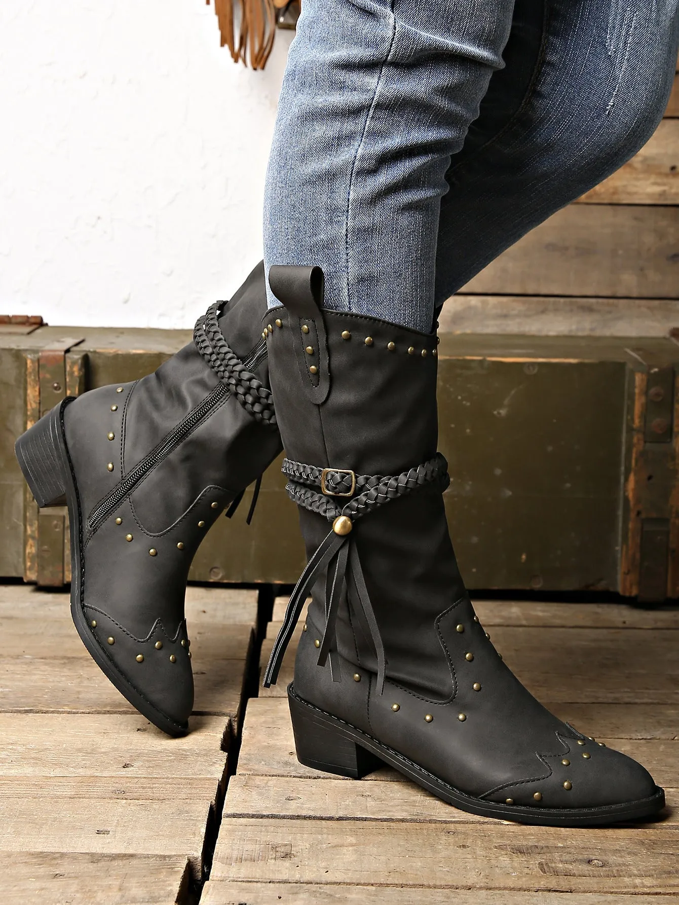 elveswallet Rivet belt buckle tassel mid-calf Martin boots
